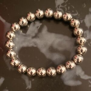 Womens Silver bead bracelet
